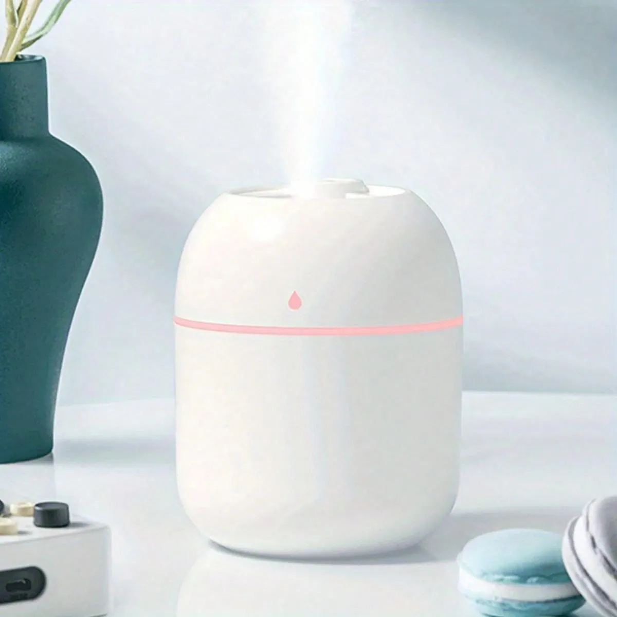 1pc Usb-powered 220ml Mini Droplet-shaped Portable Air Humidifier & Essential Oil Diffuser, Car & Home Use, Suitable For Office & Home