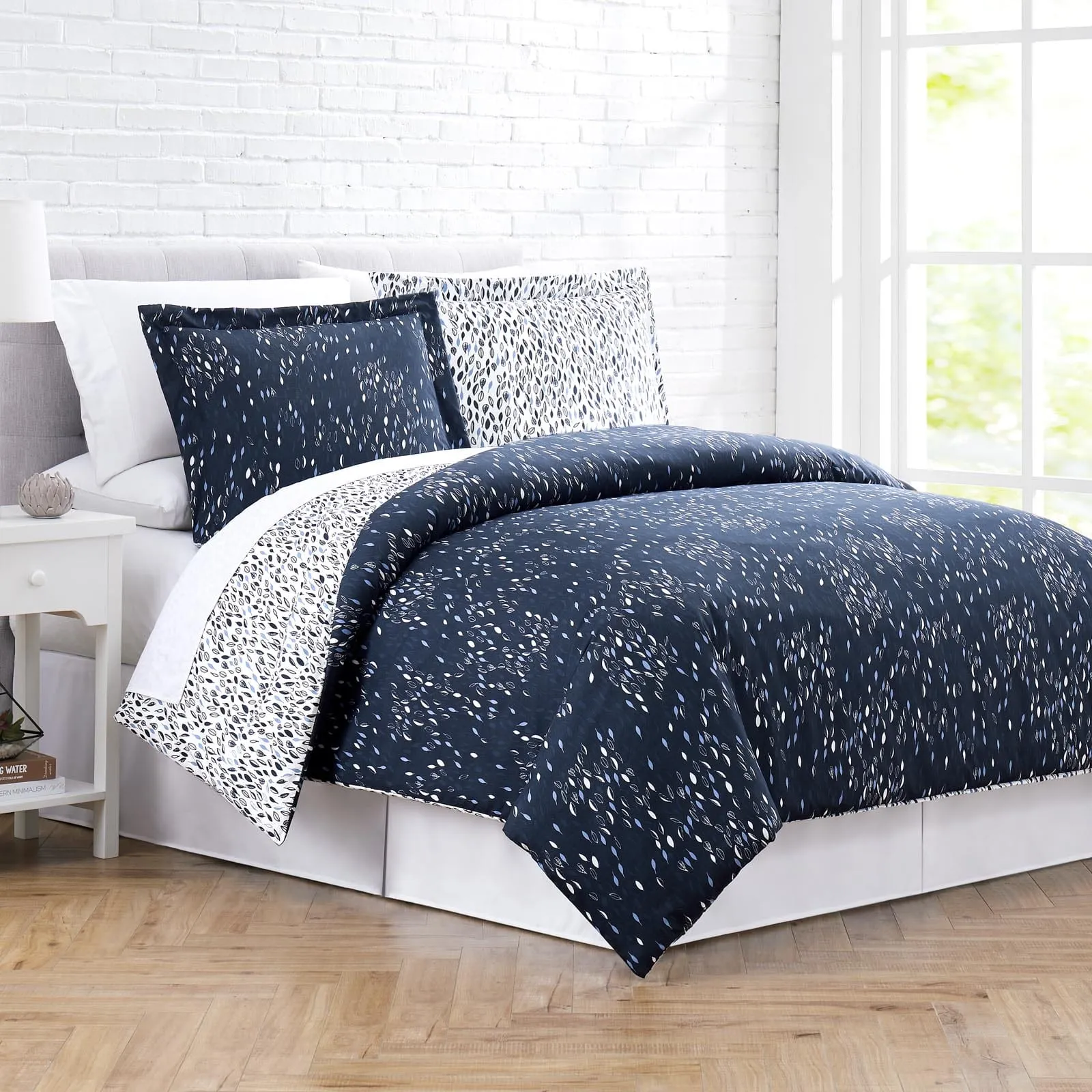 Botanical Leaves Reversible Duvet Cover Set