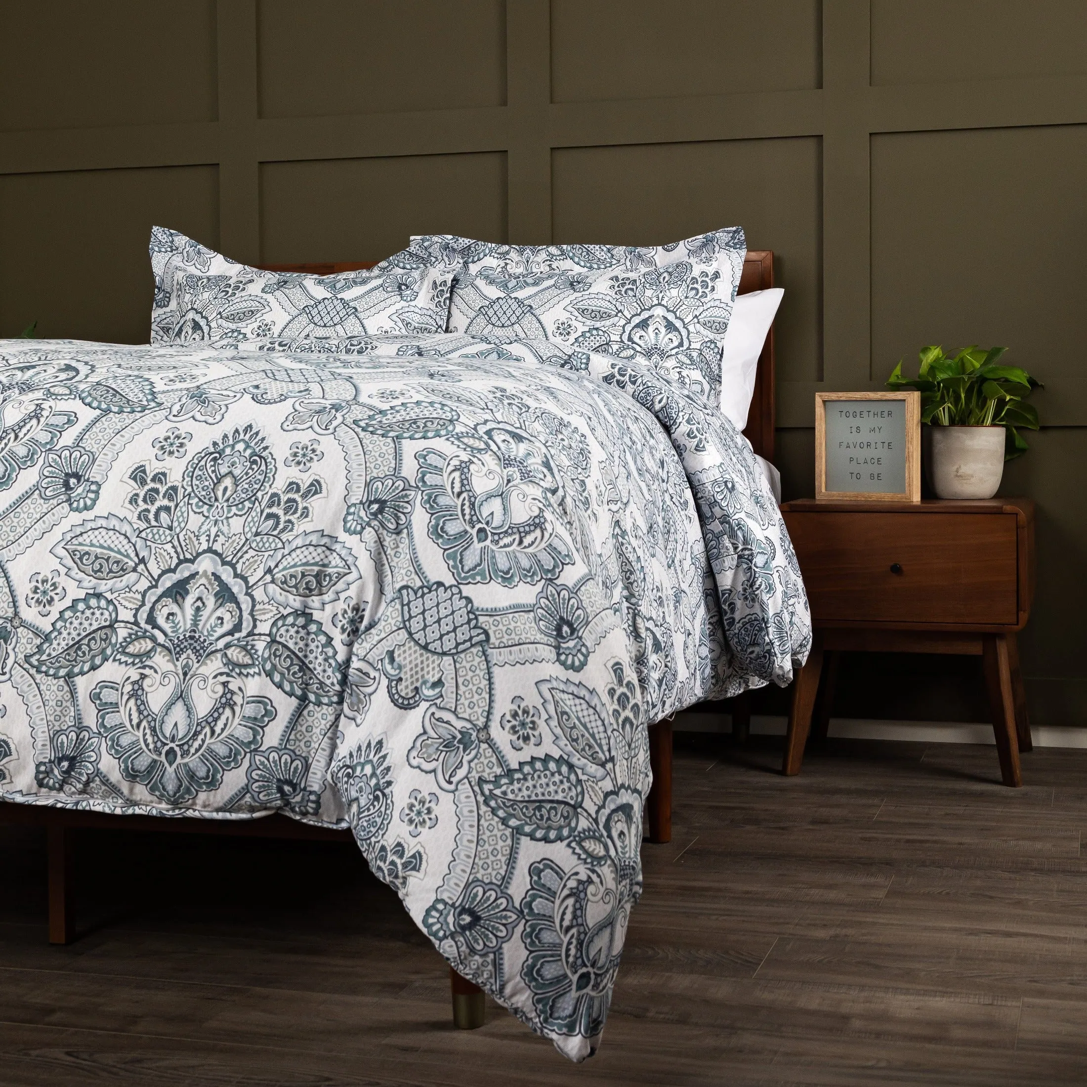 Enchantment Duvet Cover Set