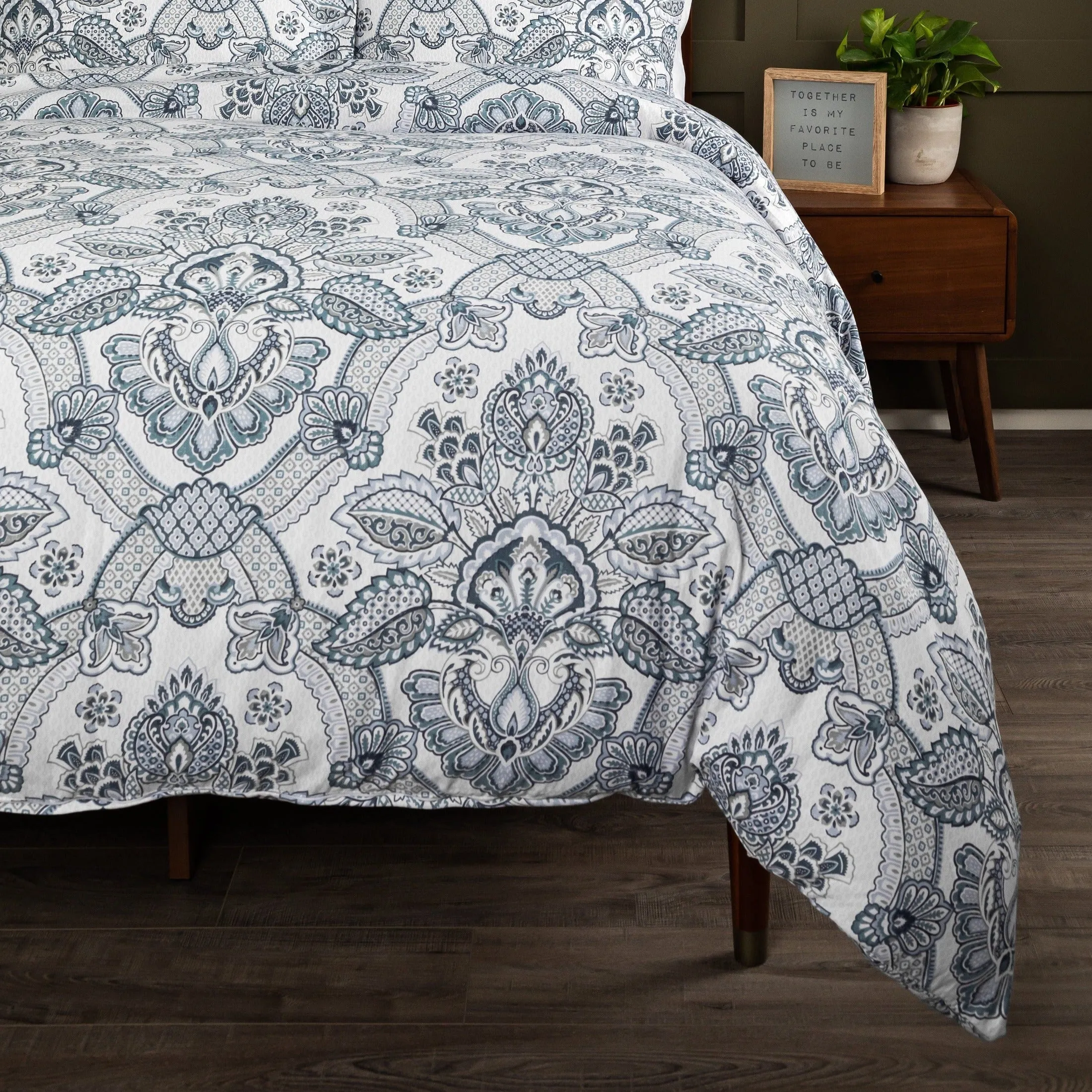 Enchantment Duvet Cover Set