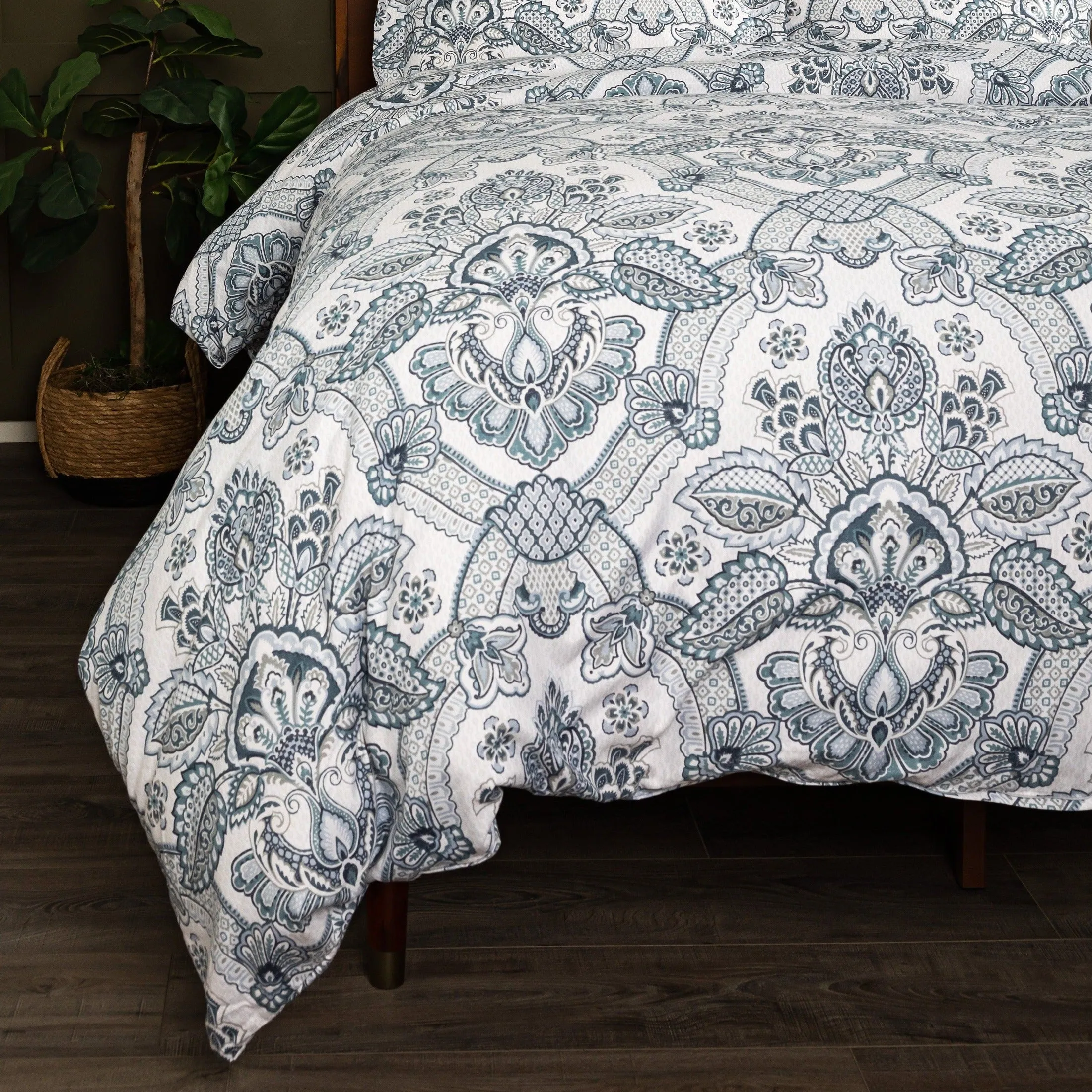 Enchantment Duvet Cover Set