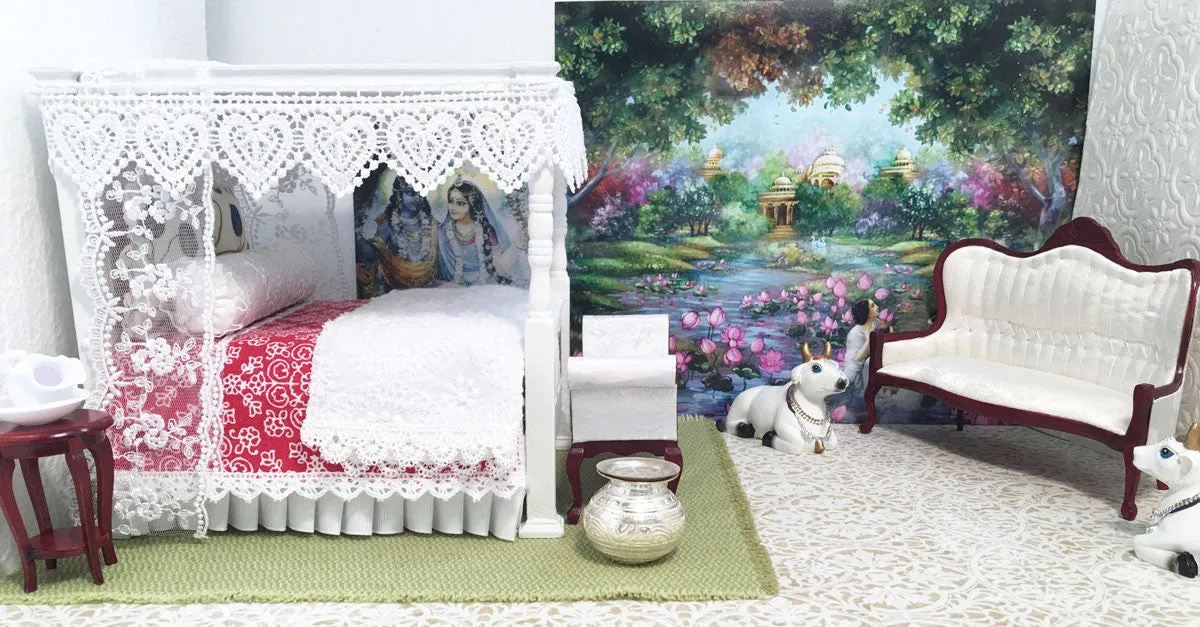 Queen-White Krishna Prema Canopy Bed