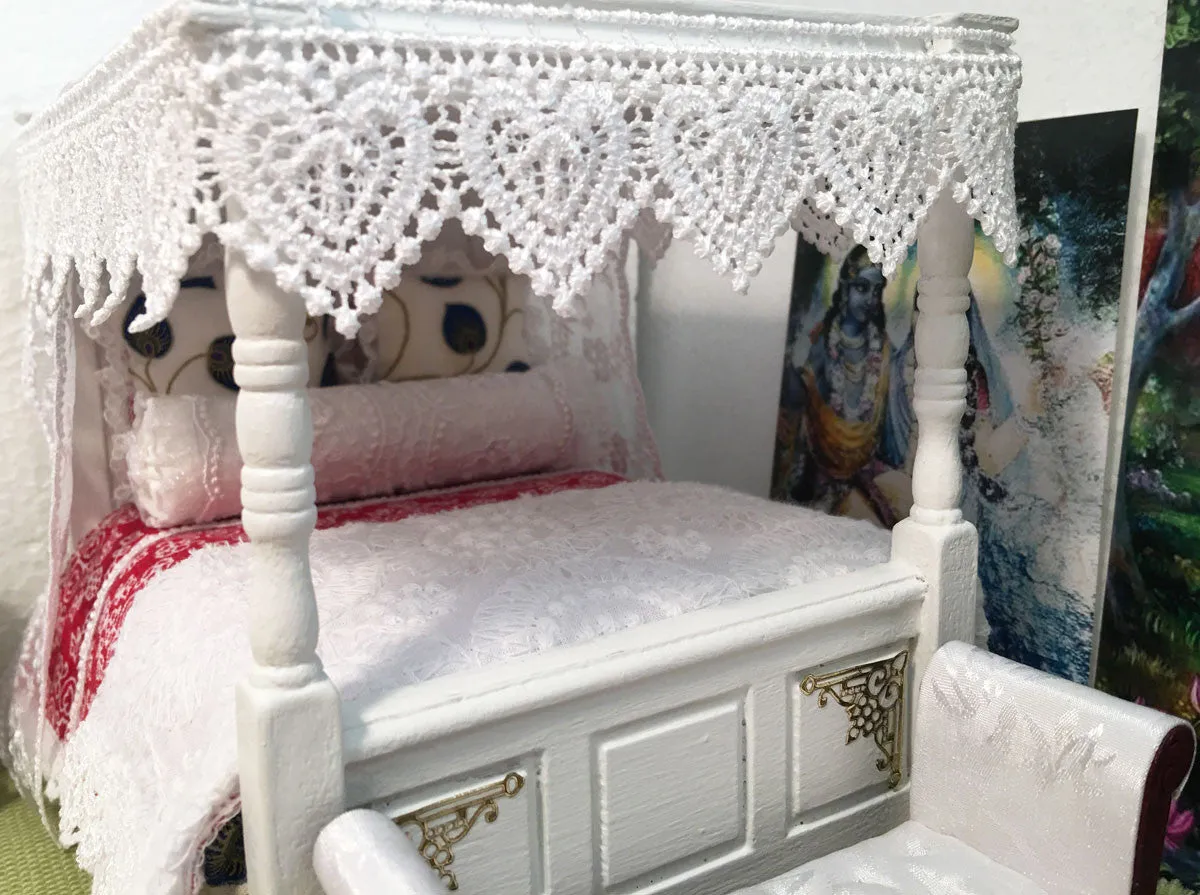 Queen-White Krishna Prema Canopy Bed